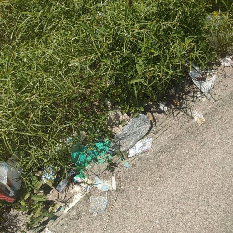 2 tonnes de dechets
