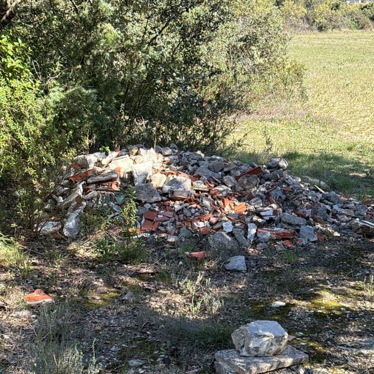 Briques pierre construction 
