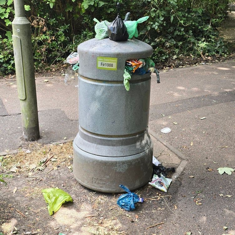 Bin needs emptying 