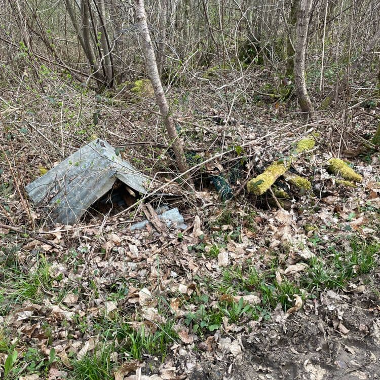 Tôles et grillage 