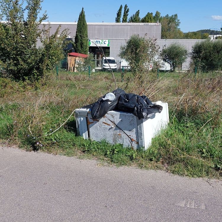 Électroménager congélateur 