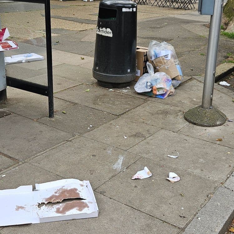 Swain's Lane N6 bus stop - Saturday 11 May